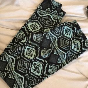 Aztec leggings